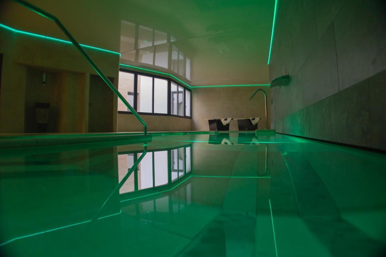 Oikos Apartamentos Turisticos Monesterio Luaran gambar