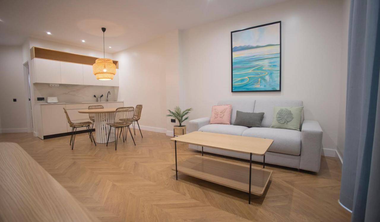 Oikos Apartamentos Turisticos Monesterio Luaran gambar
